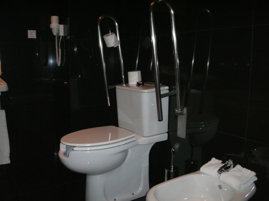 Santo Thyrso Hotel Santo Tirso Eksteriør bilde